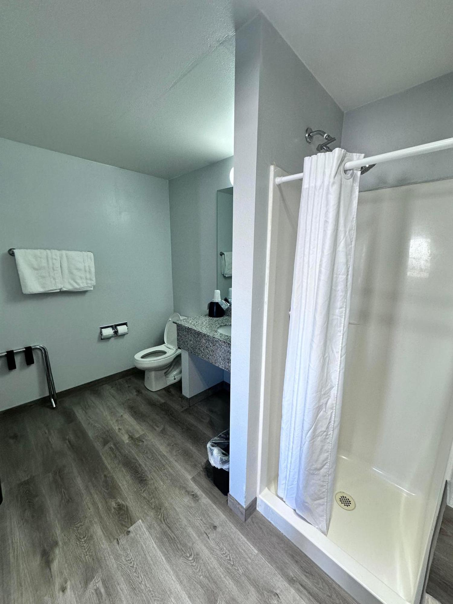 דילון The Beaverhead Lodge מראה חיצוני תמונה